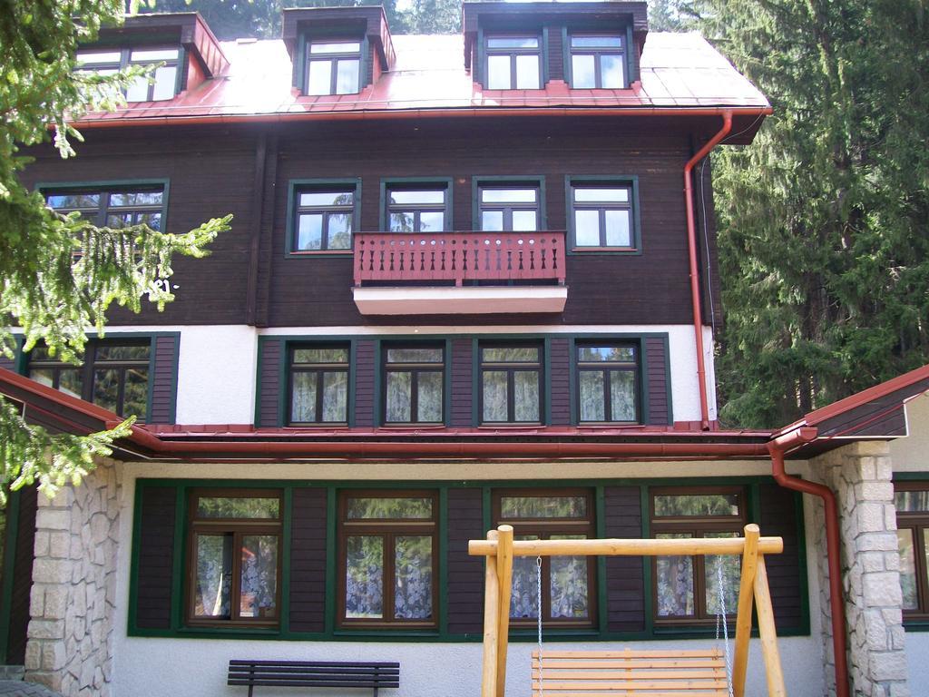 Chata Vo Vyhnanej Hotel Terchová Стая снимка
